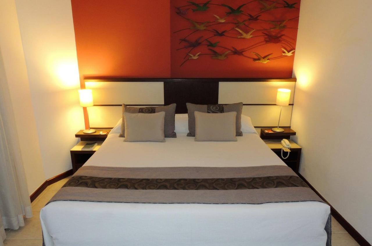 Mondrian Suite Hotel Sao Jose dos Campos Exterior photo