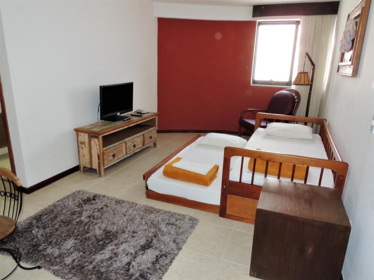 Mondrian Suite Hotel Sao Jose dos Campos Exterior photo
