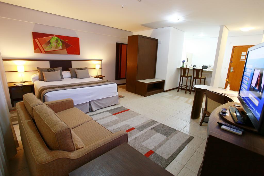 Mondrian Suite Hotel Sao Jose dos Campos Exterior photo